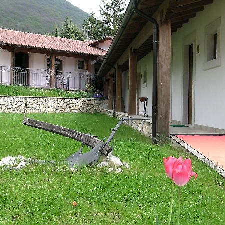Les Chalets B&B Villetta Barrea Esterno foto