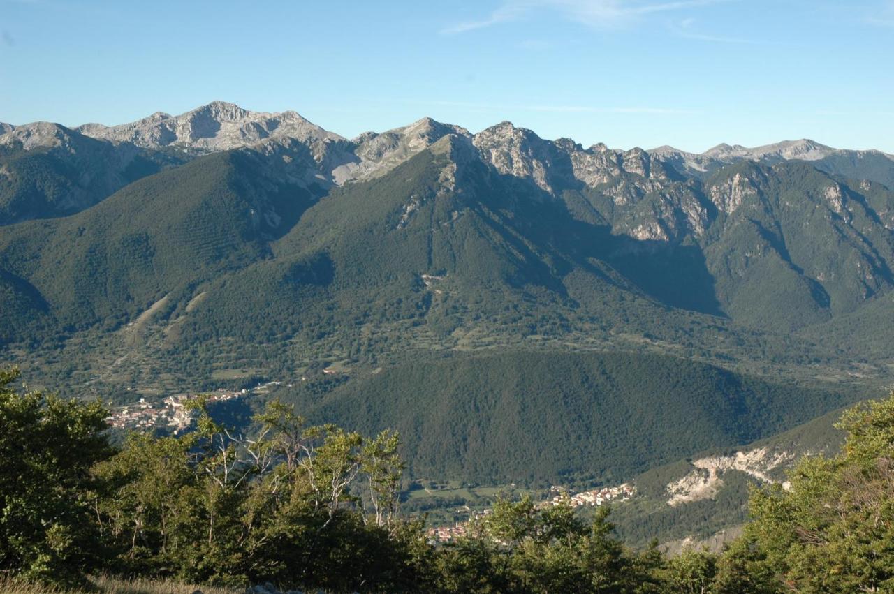 Les Chalets B&B Villetta Barrea Esterno foto