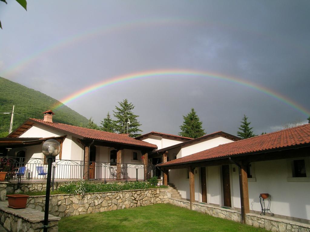 Les Chalets B&B Villetta Barrea Esterno foto