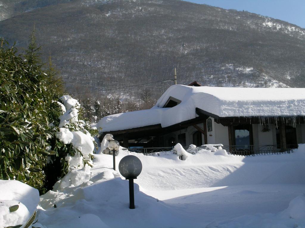 Les Chalets B&B Villetta Barrea Esterno foto