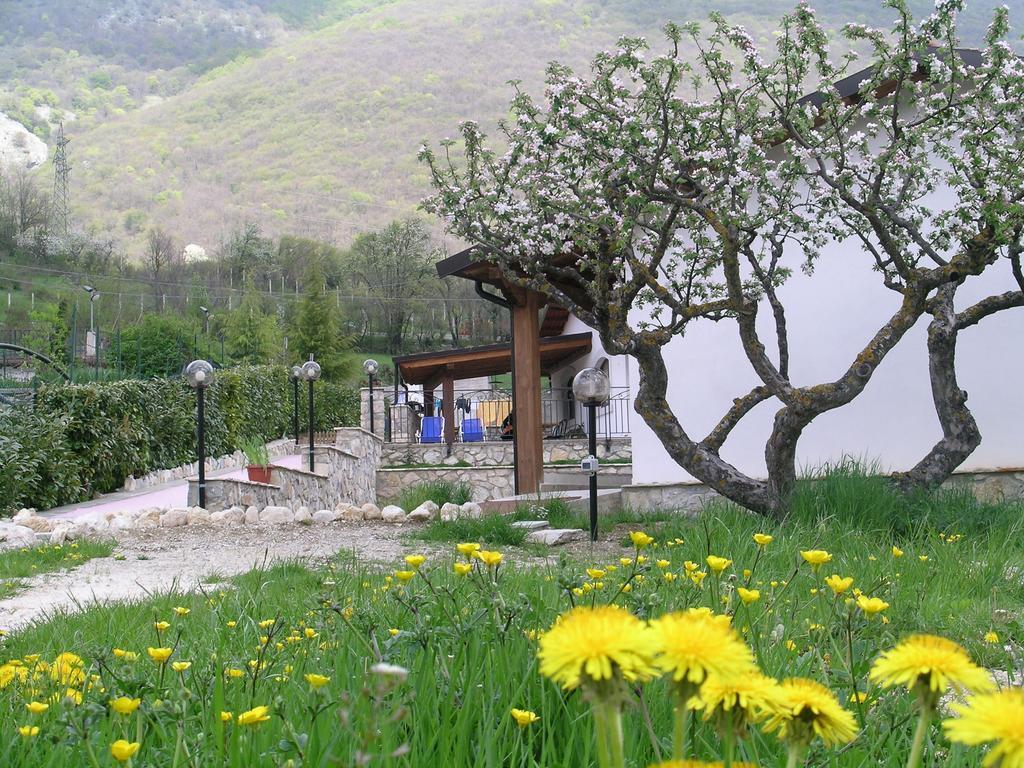 Les Chalets B&B Villetta Barrea Esterno foto