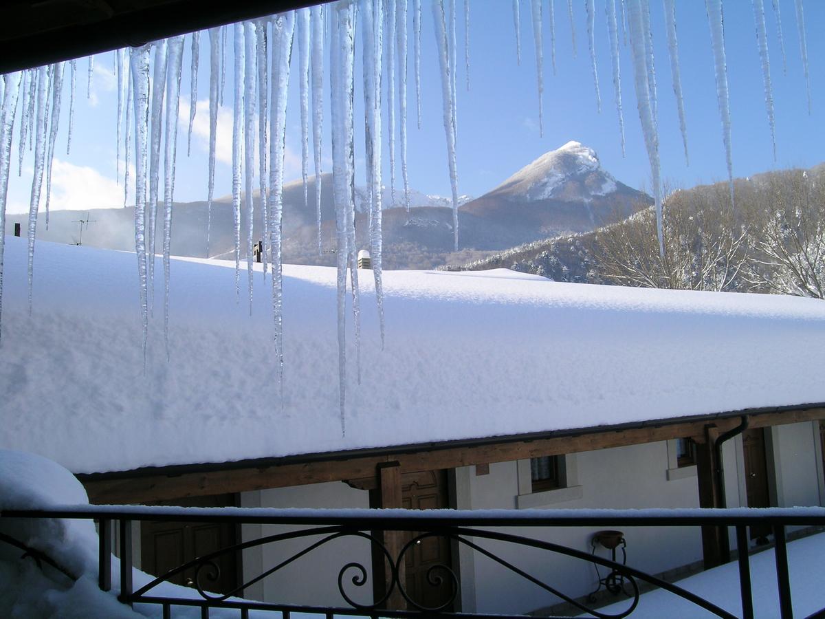 Les Chalets B&B Villetta Barrea Esterno foto
